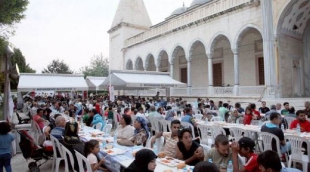 Adana’da Demirel için mevlit okutuldu