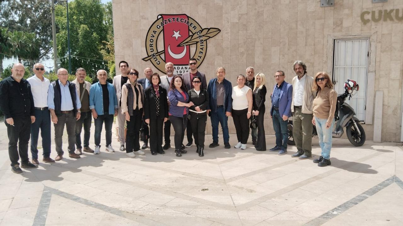 AGSYD Adana’da Kongre Heyecanı:Mustafa Boz Güven Tazeledi