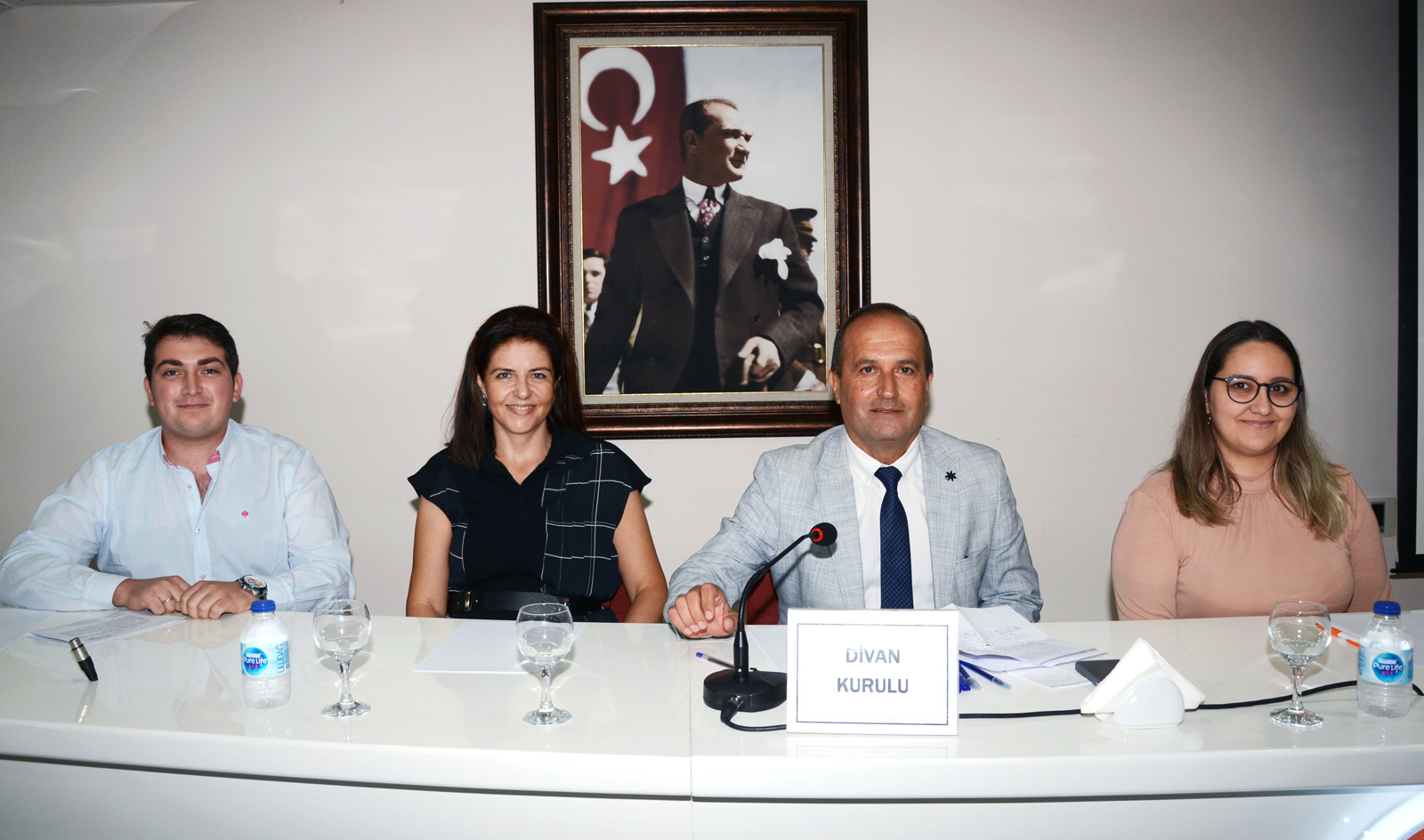 ‘Eczacılar zor durumda’