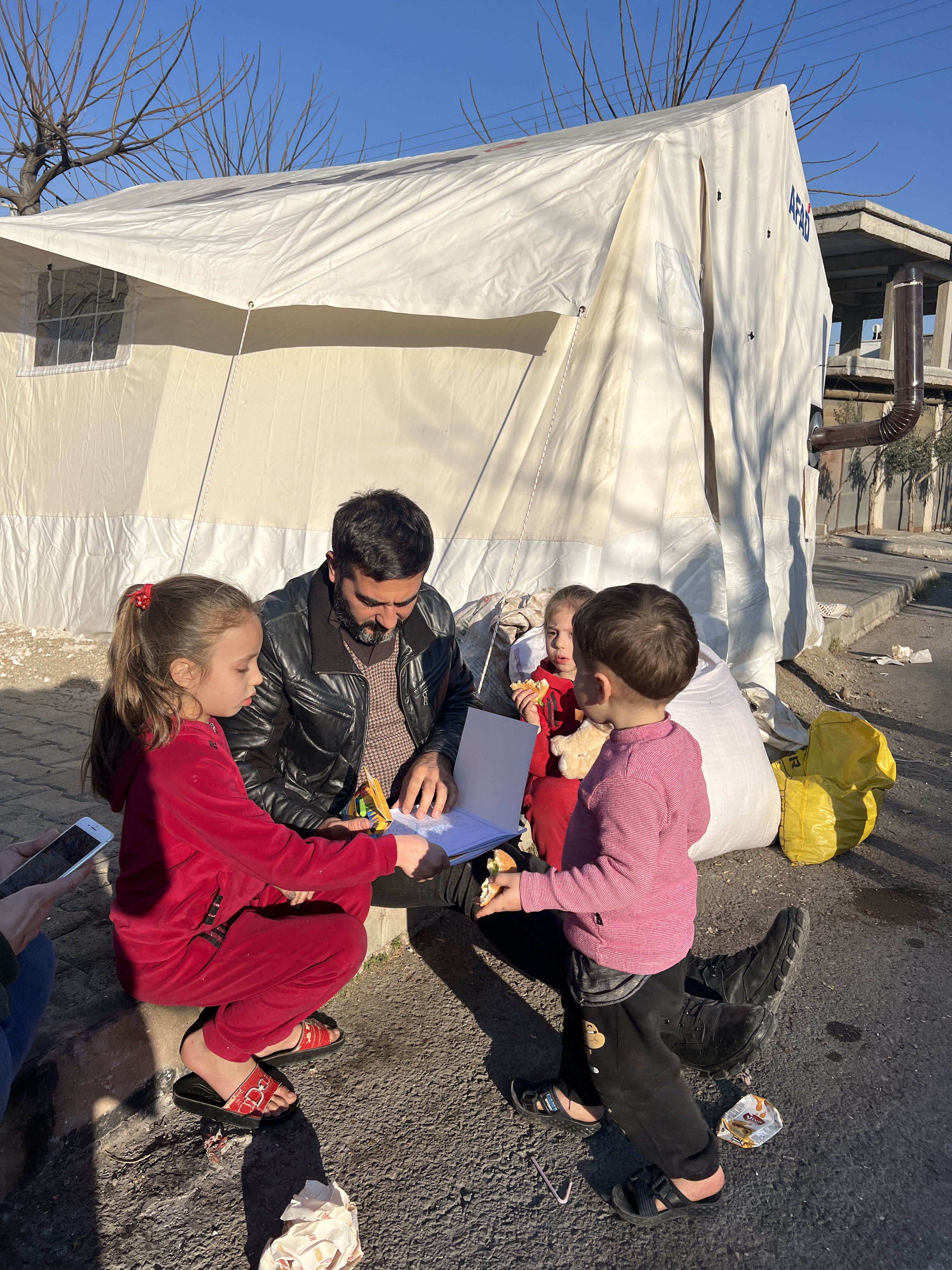 TÜRES'den Depremzedelere ''Adana Usulü'' Moral