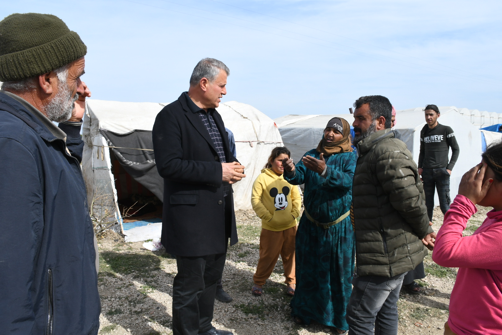 Onlar da Suriyeliler Gibi Konteyner İstiyor!