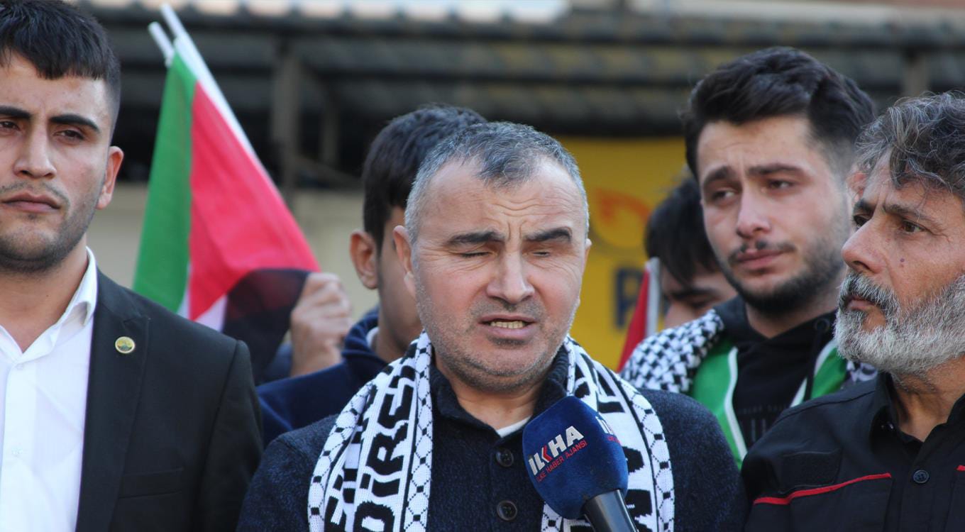 "Biz Gördük, Siz Neden Körsünüz?"