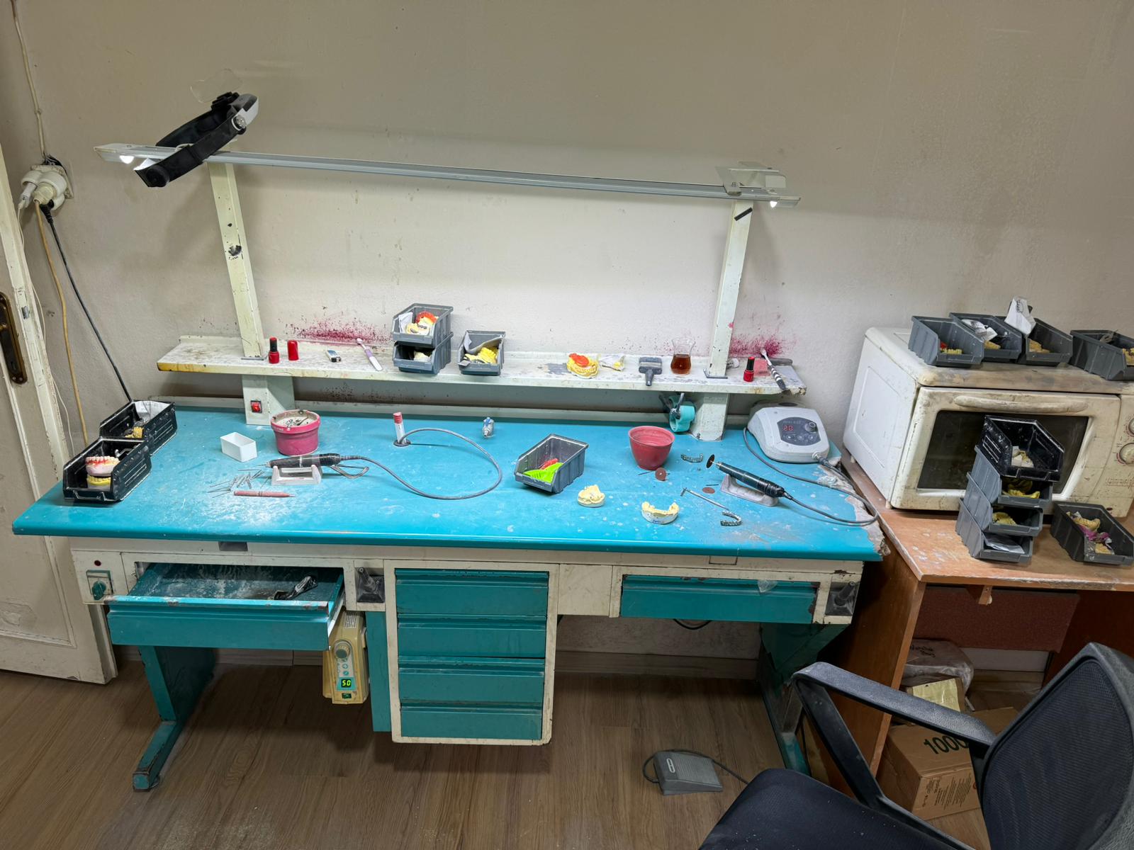 Kaçak Diş Laboratuvarına Operasyon