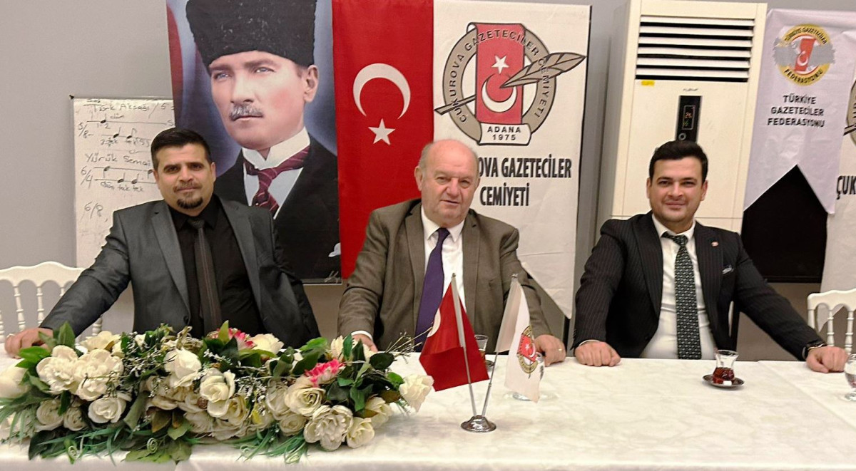 AP Adayı Mehmet Uyğur Büyük İlgi Görüyor
