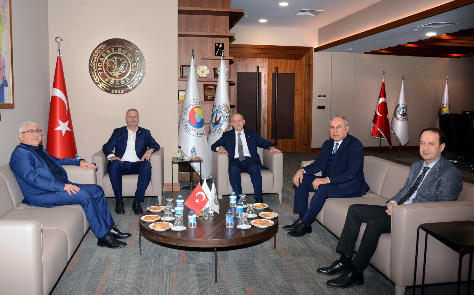Topuz:''Dev Projelerle Karataş’ı Şahlandıracağız''