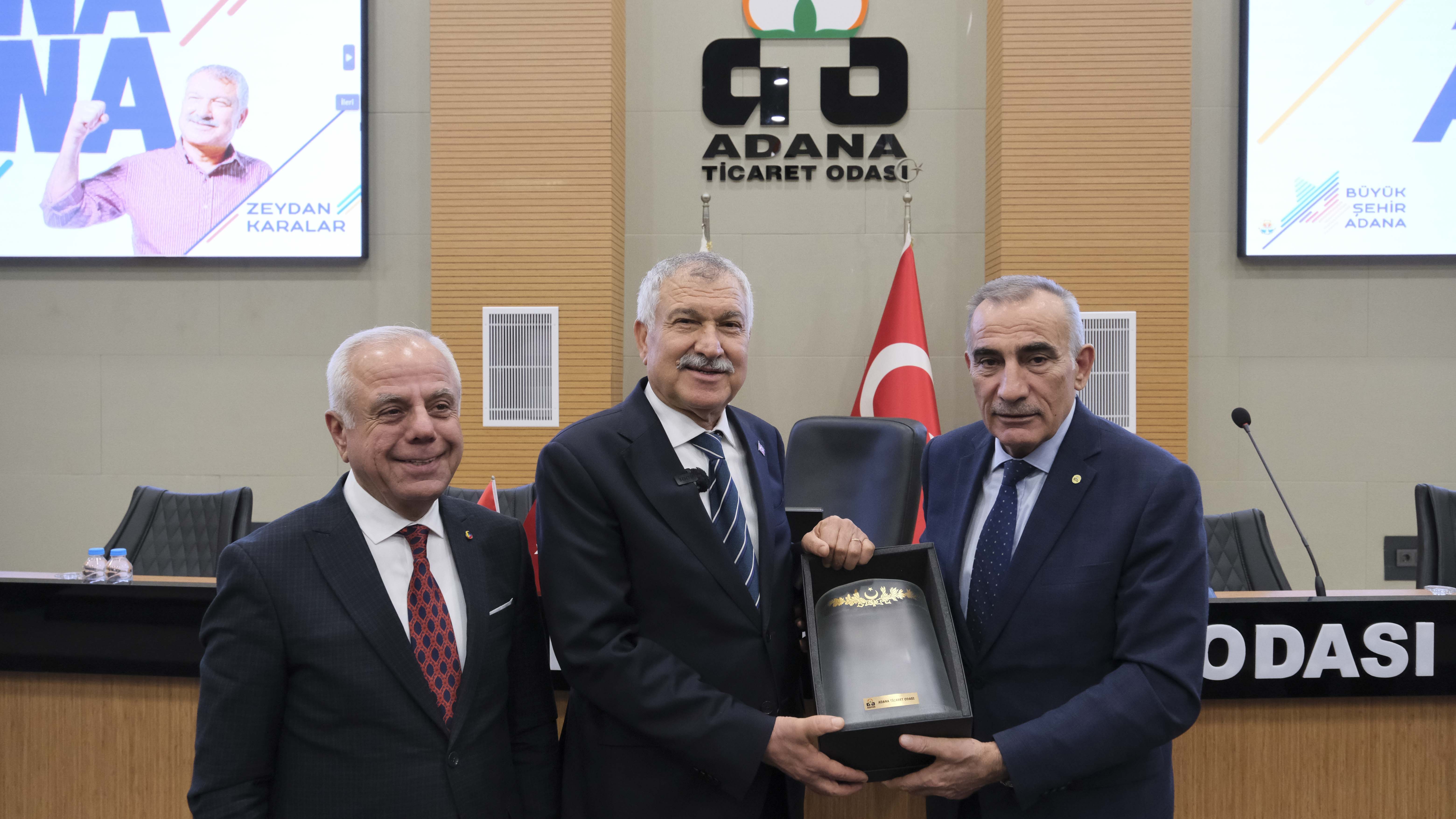 Başkan Karalar, ATO Meclis Toplantısı’nda Projelerini Anlattı