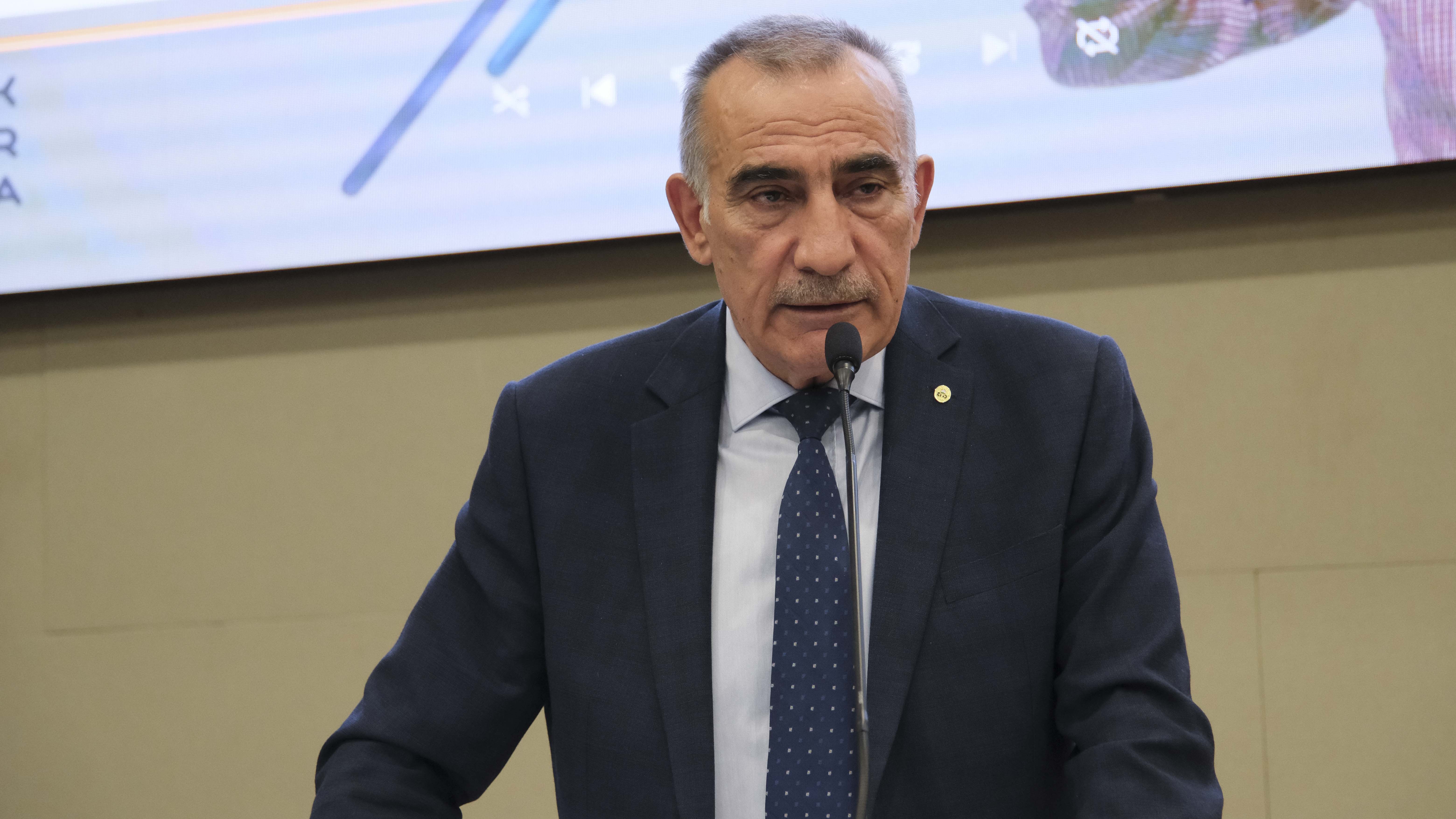 Başkan Karalar, ATO Meclis Toplantısı’nda Projelerini Anlattı