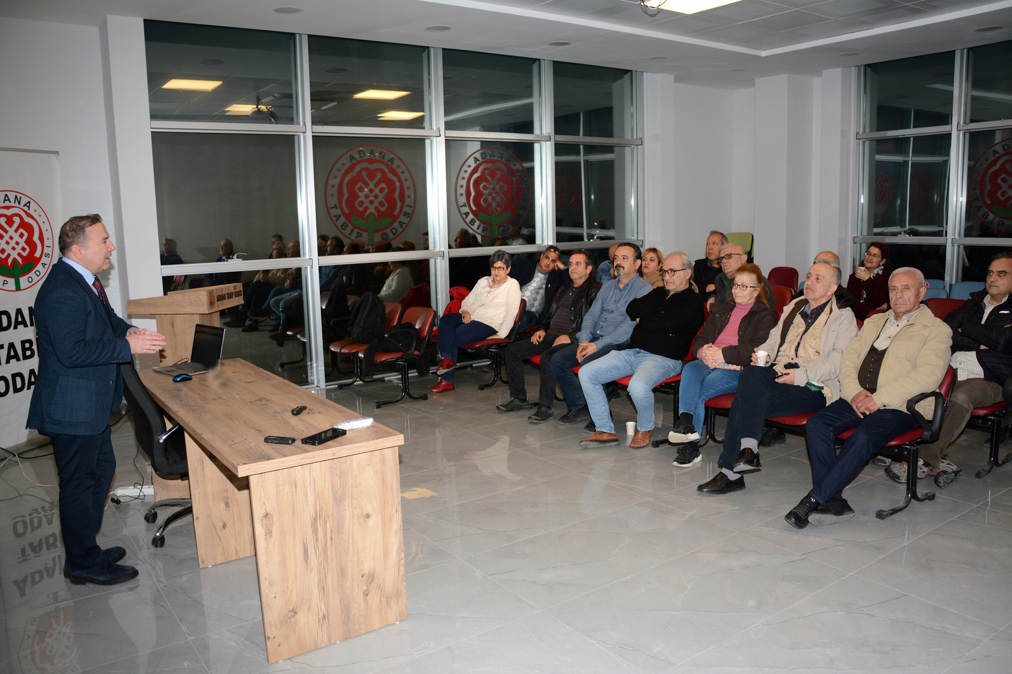 Prof. Dr. Selman Vefa Yıldırım’dan Foto Söyleşi; Gör(e)mediğimiz Göl