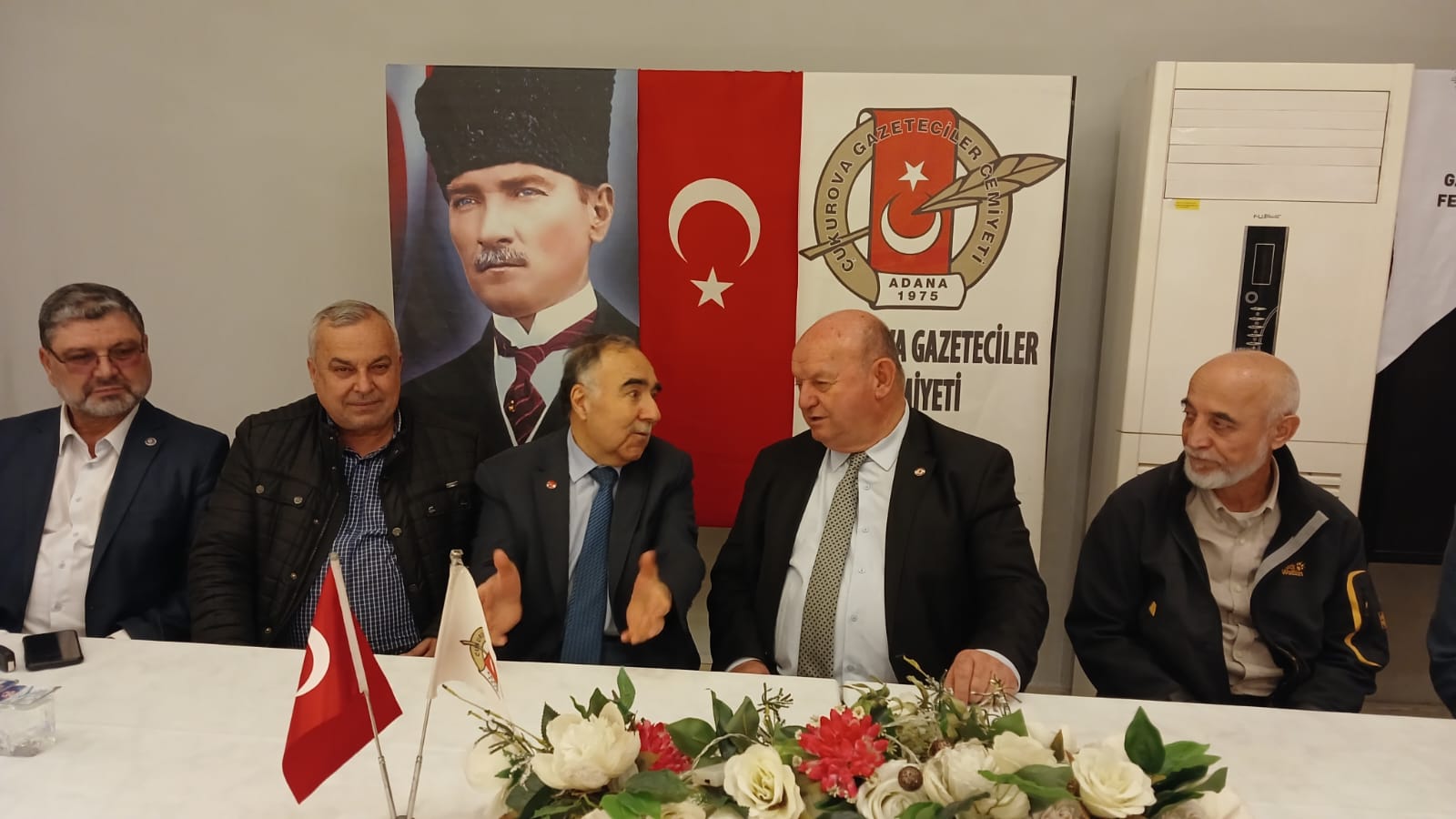 “Seyhan’ın Sorunlarının Çözümüne Talibiz”