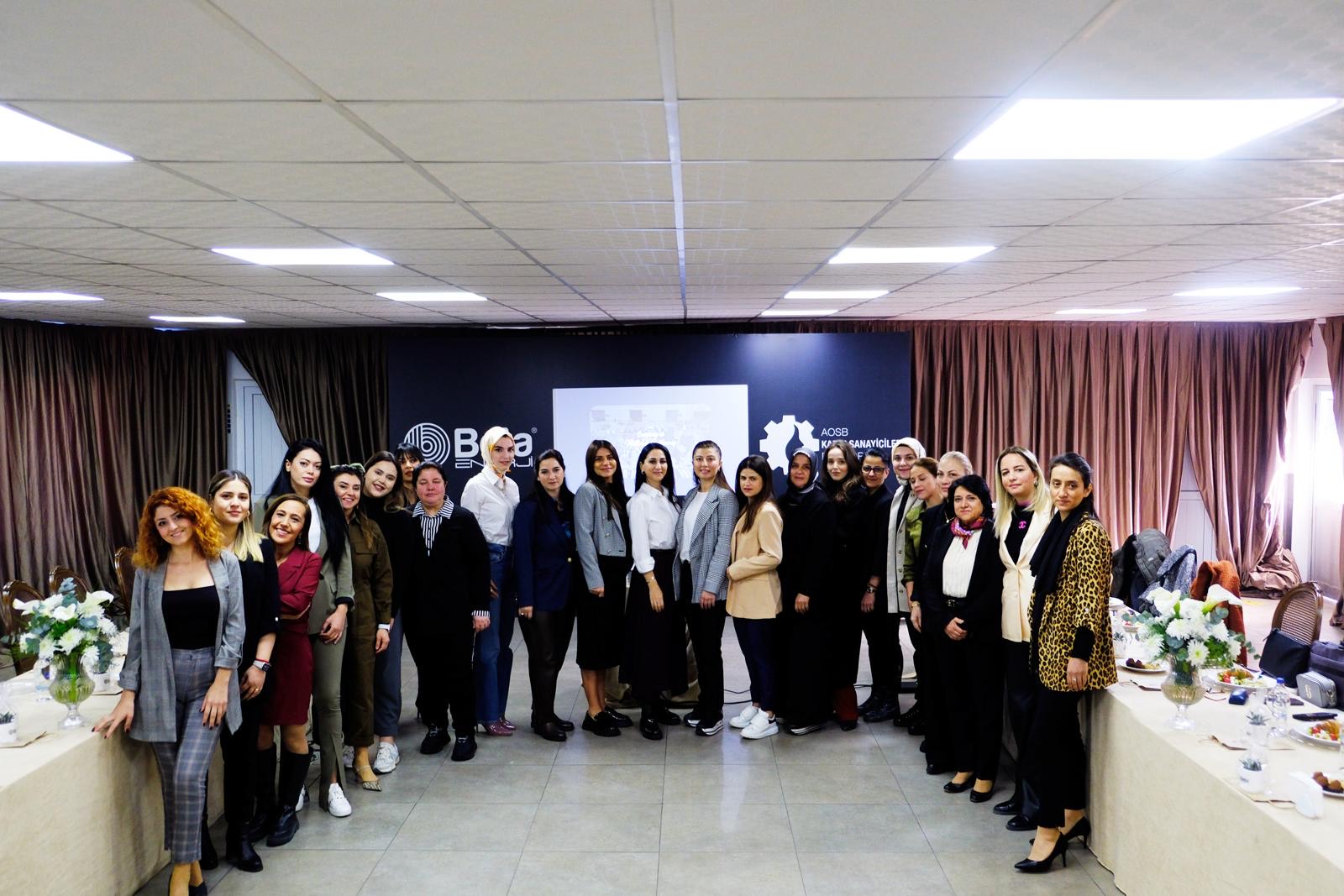 AOSB'de "Sürdürülebilir Kadın Liderlik Eğitimi"