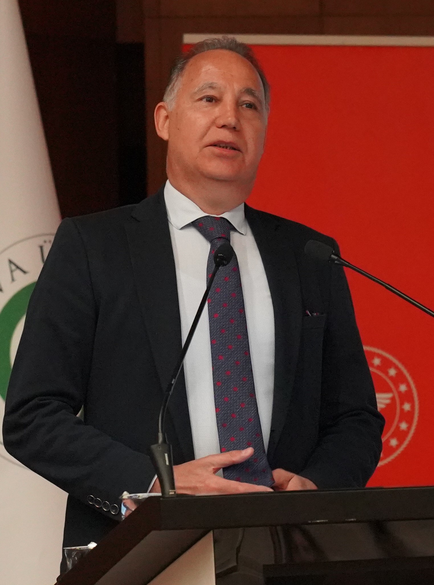''Dünyada 3 Milyon Kişi Obeziteye Bağlı Hastalıklardan Ölüyor''