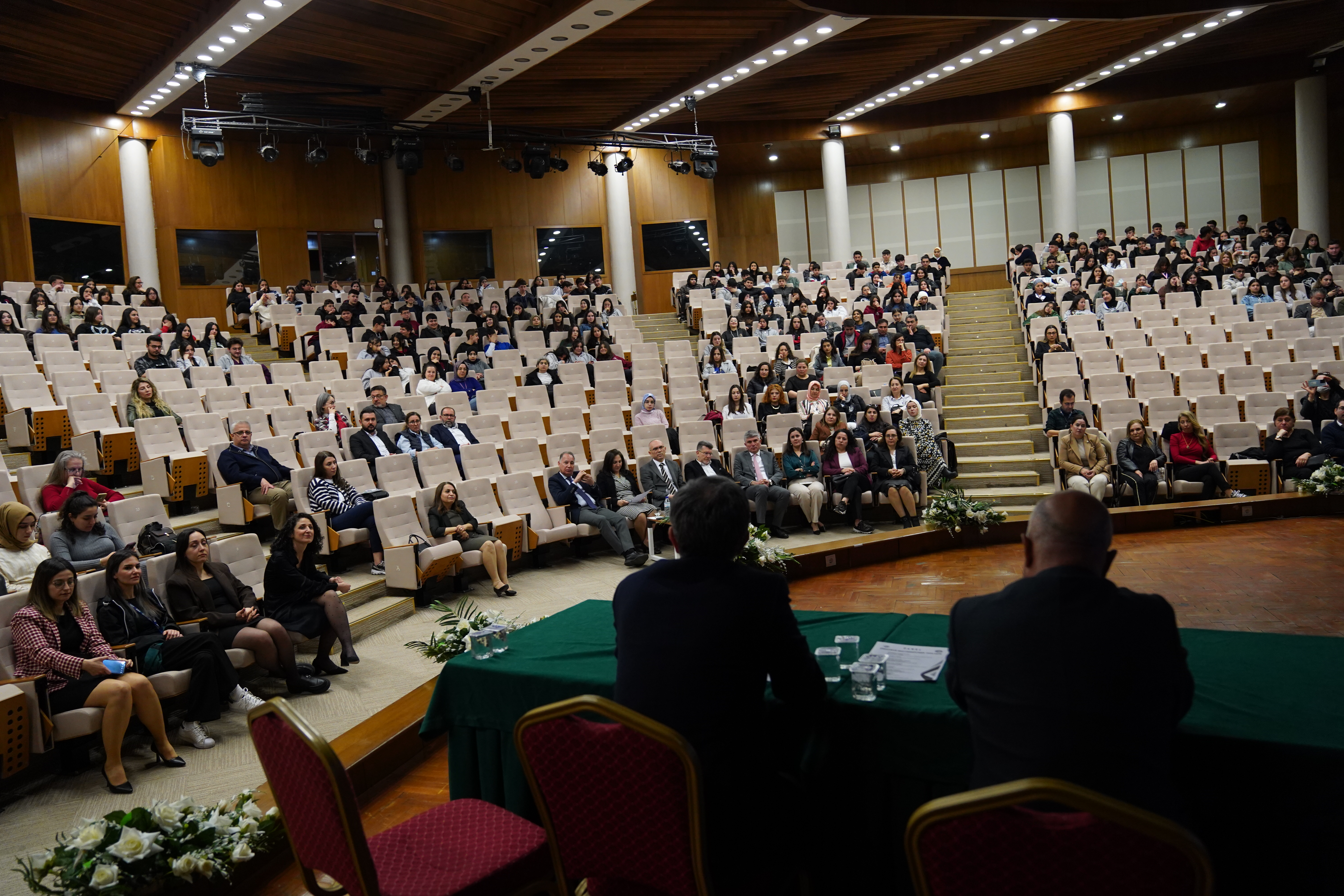''Dünyada 3 Milyon Kişi Obeziteye Bağlı Hastalıklardan Ölüyor''