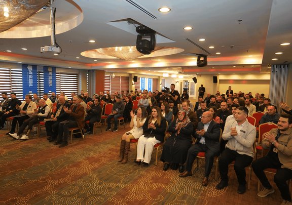 MT Global Eğitim ve Danışmanlık Ankara'da 300 Kişilik Seminer ile Yatırımcılara Bilgi ve Deneyimlerini Aktardı!