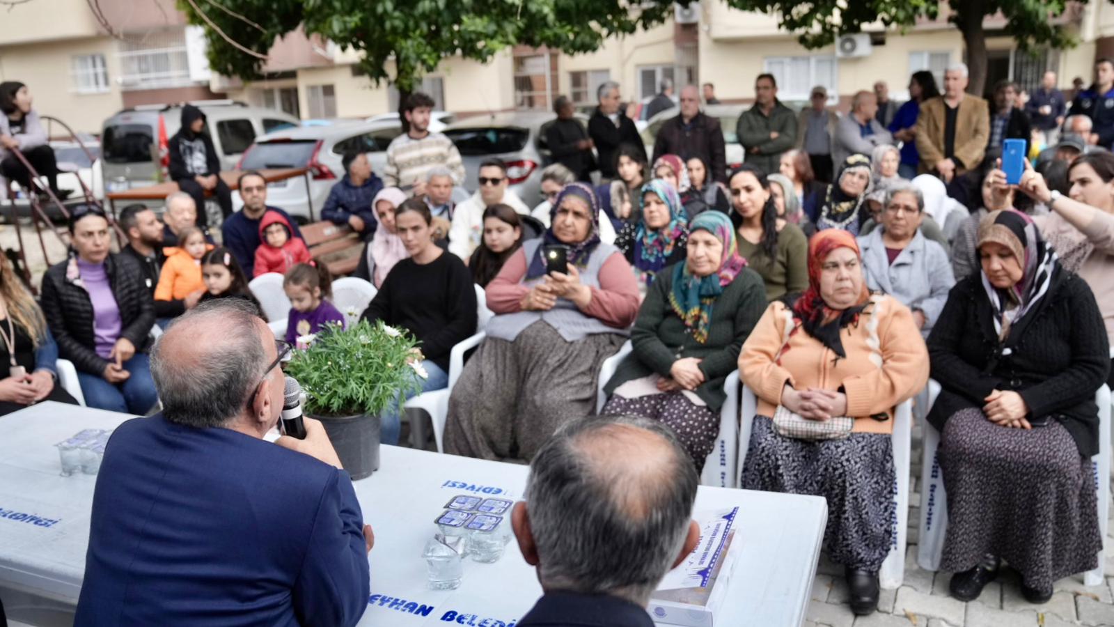 Başkan Akay’a Destek Artıyor