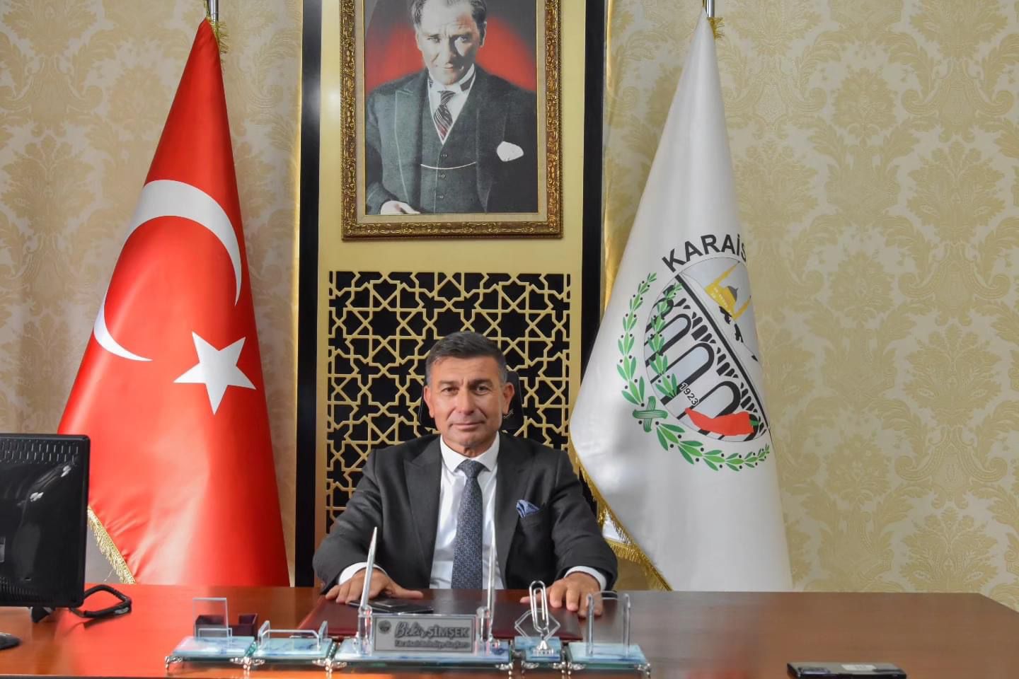 Bekir Şimşek İlk İş Olarak Makam Kapısını Söktü
