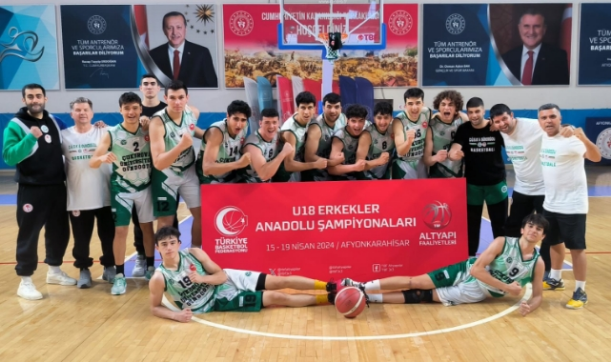 Dr. Gökhan Gündoğdu Şampiyonları Kutladı