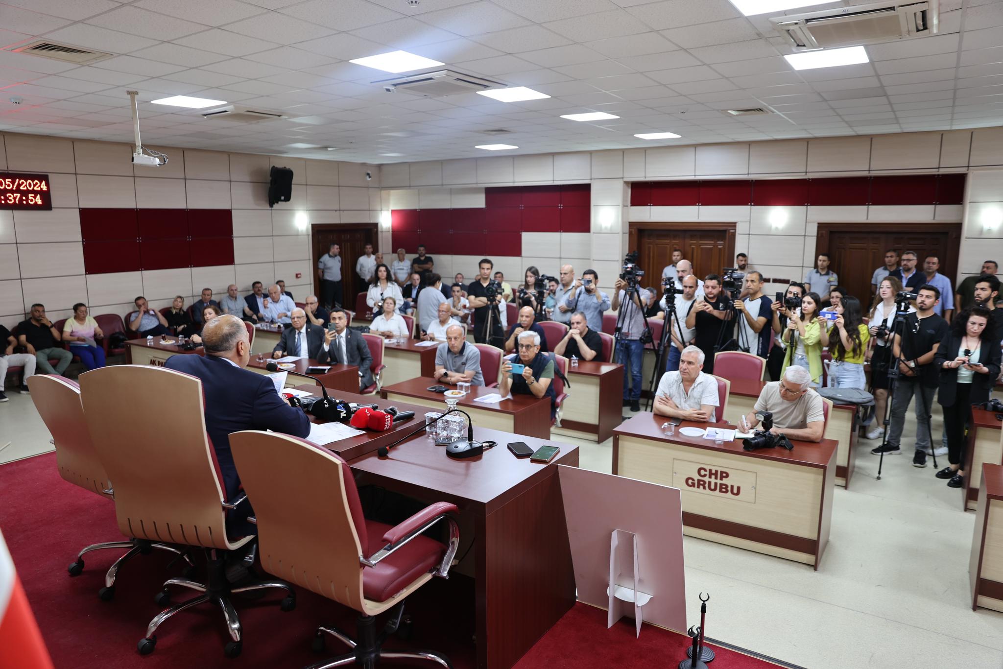 Kocaispir, 884 Milyon Borçla Belediyeyi Devretmiş!