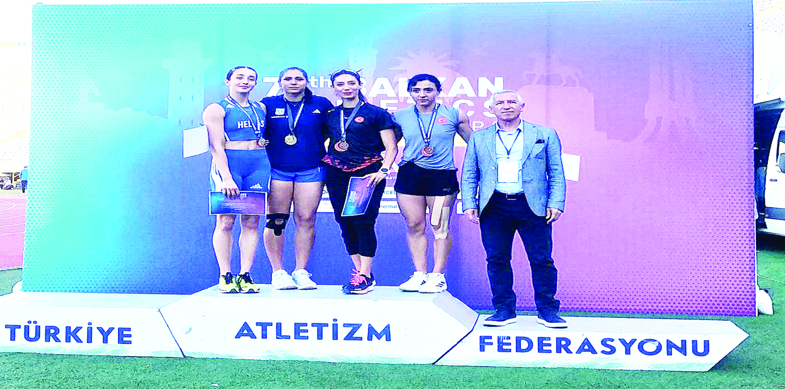 Demet Parlak Bronz Madalyaya Uçtu