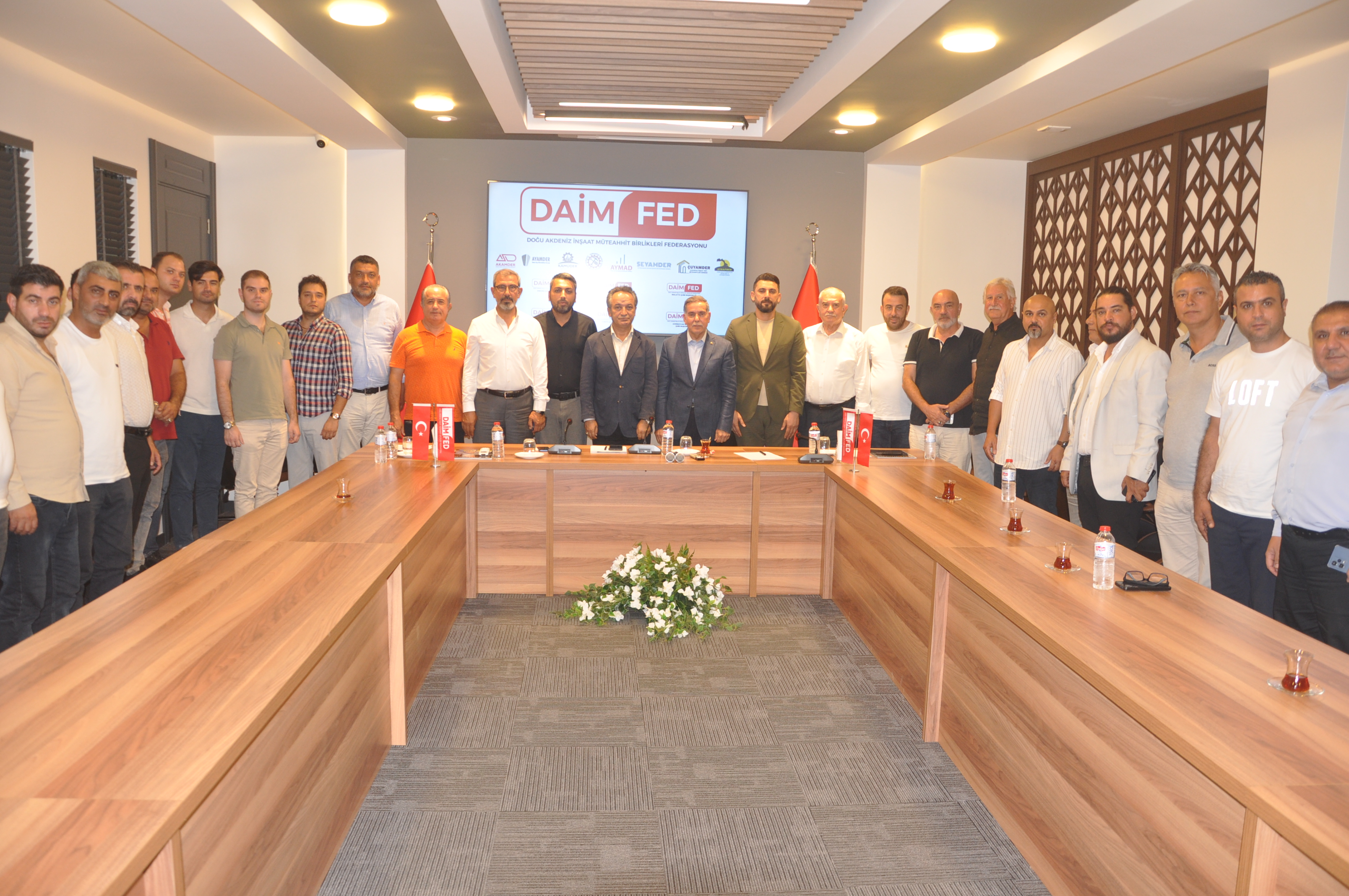 AK Partili Zenbilci’den DAİMFED’e Ziyaret