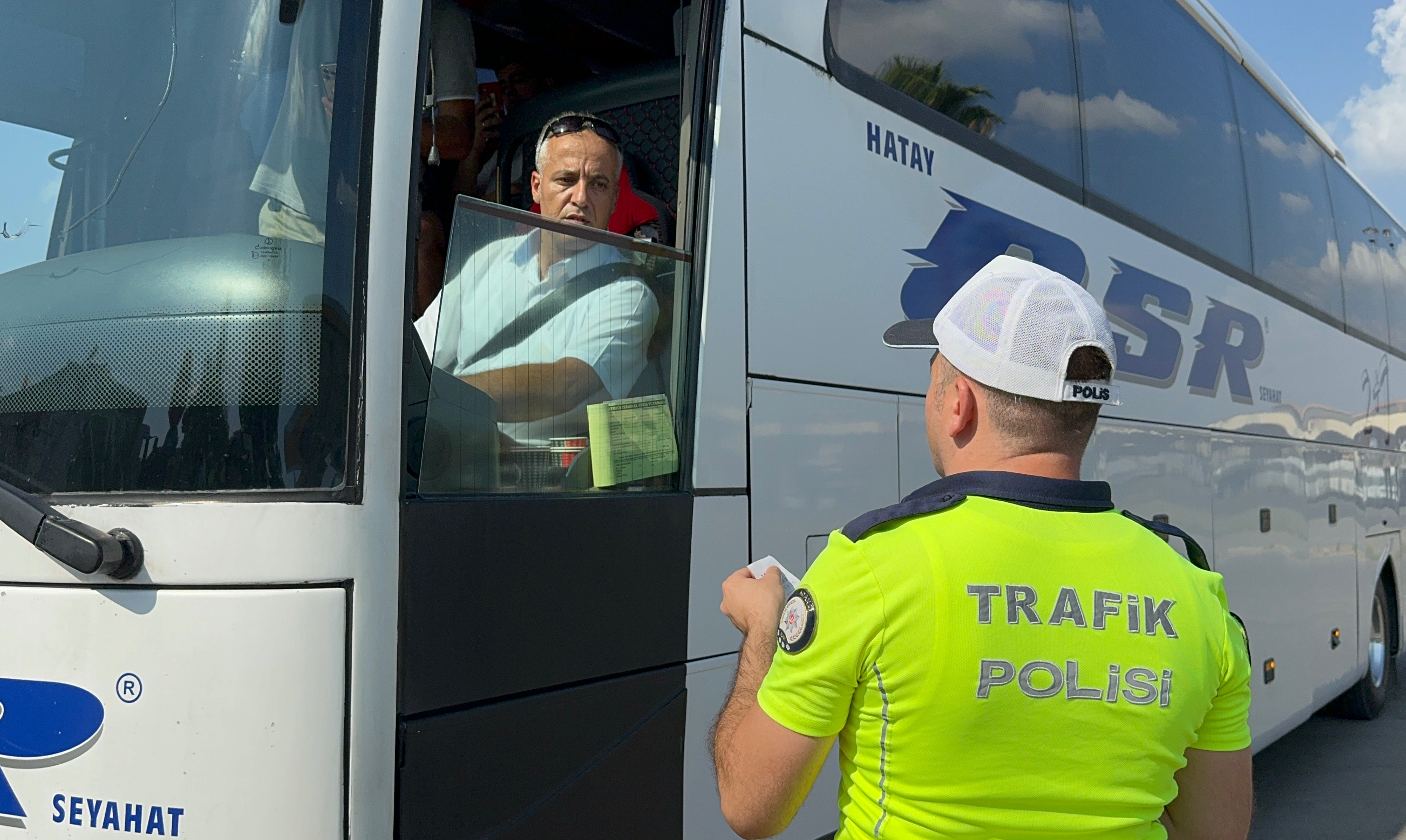 Şehirler Arası Yolcu Otobüsleri Dronla Denetlendi