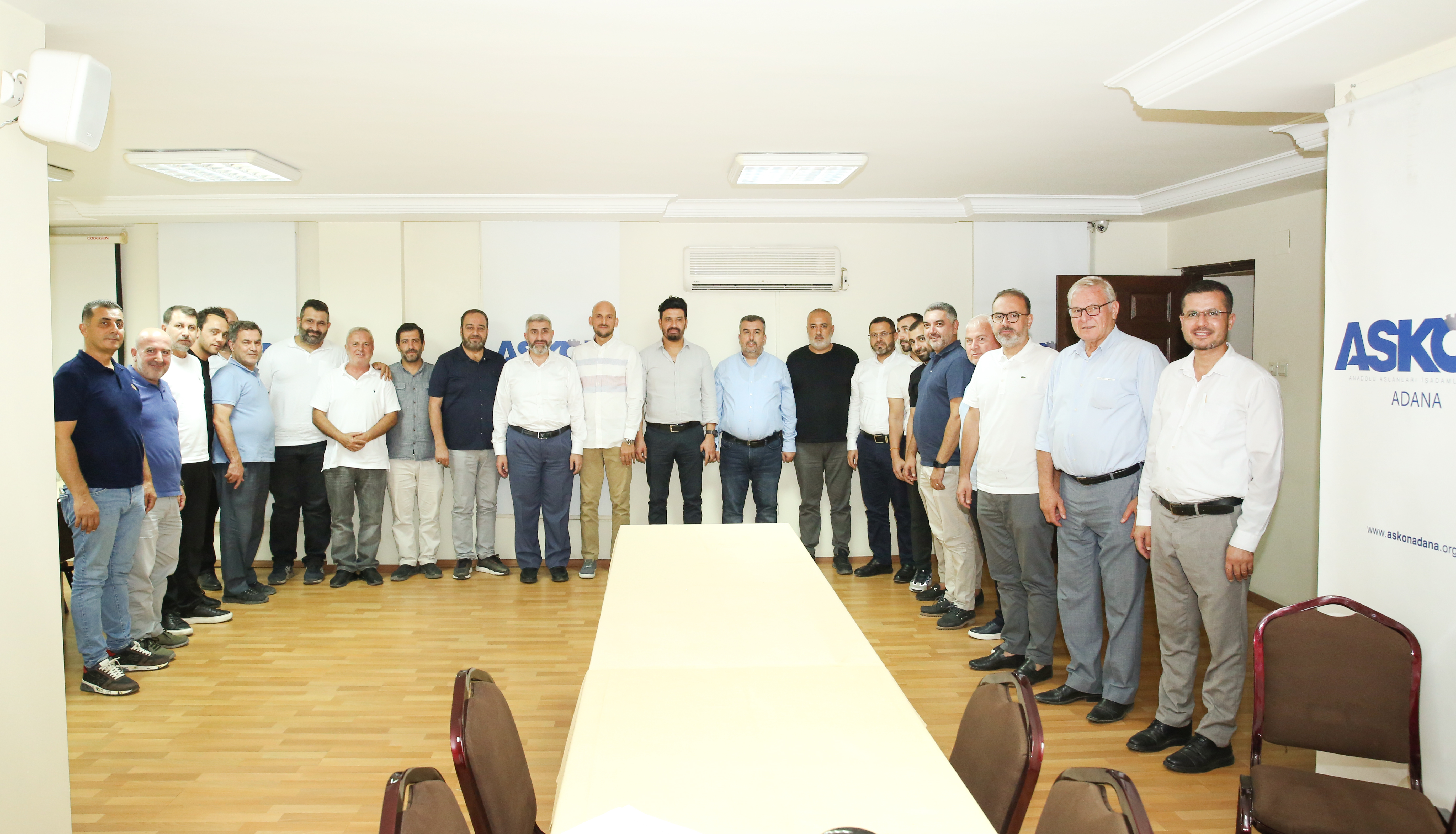 ASKON'da Bayrağı Abdulvahap Bilge Devraldı