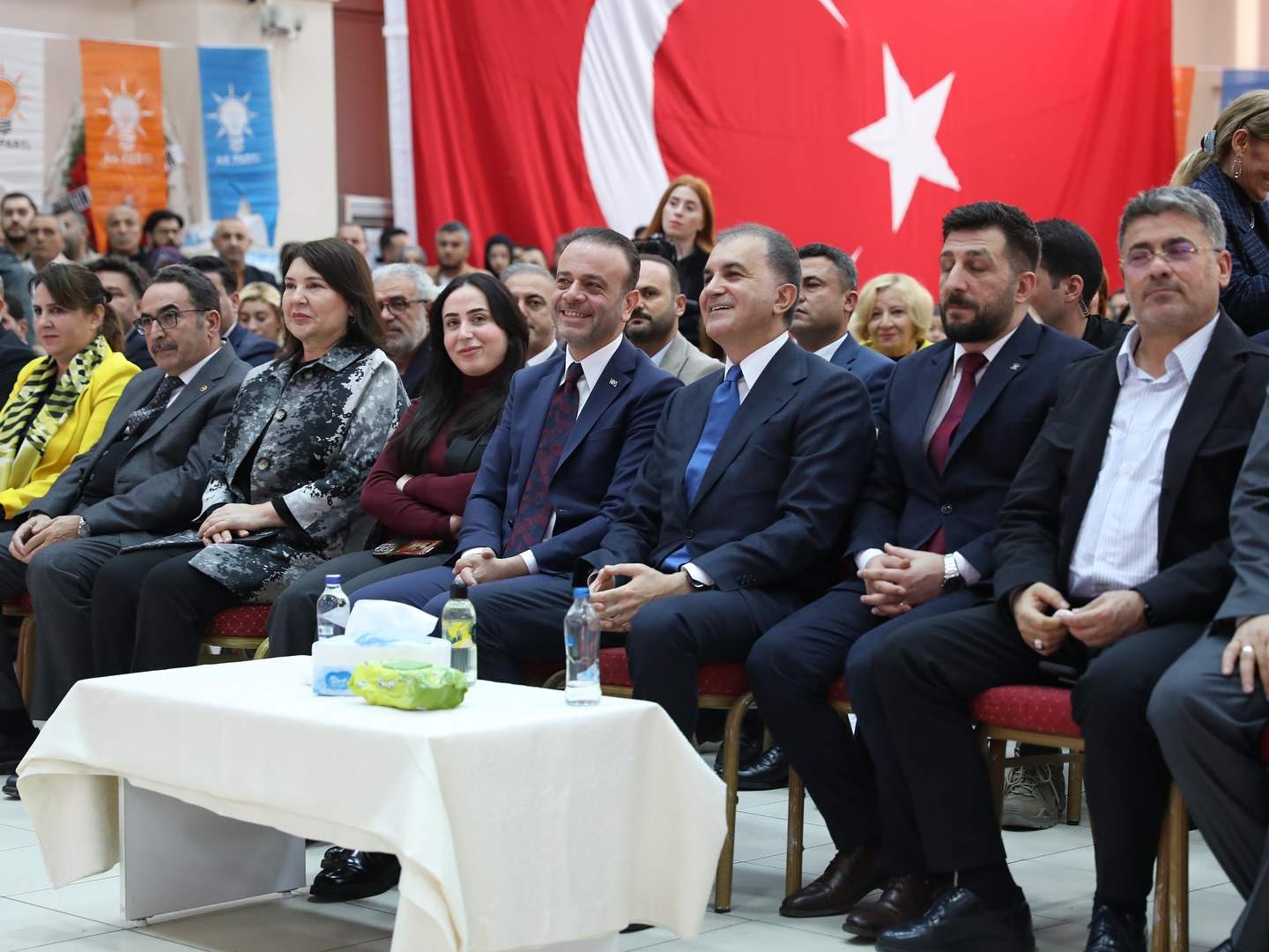 AK Parti Sözcüsü Çelik, Adana'da Partisinin İlçe Kongresine Katıldı