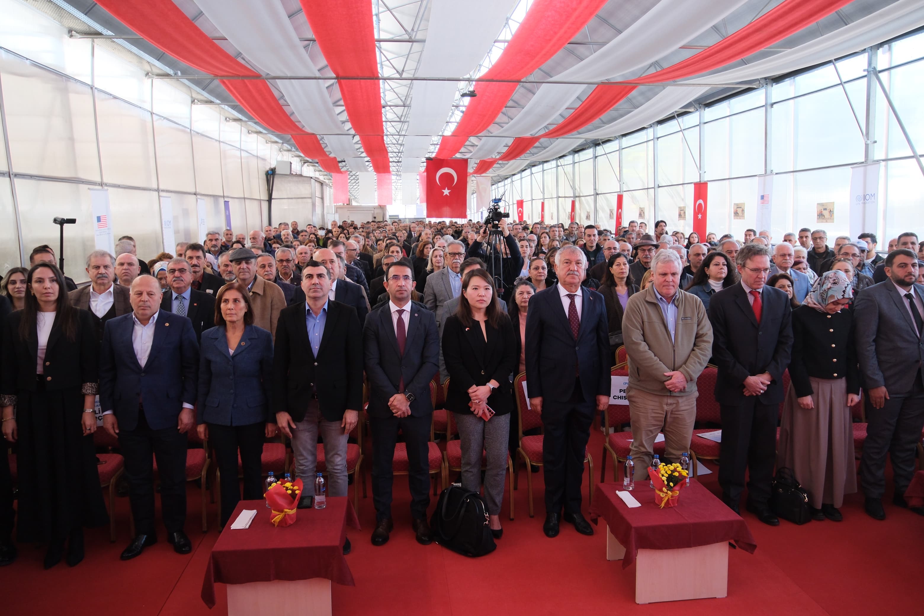 Büyükşehir, Güneş Enerjisiyle Çalışan Akıllı Sera Açtı