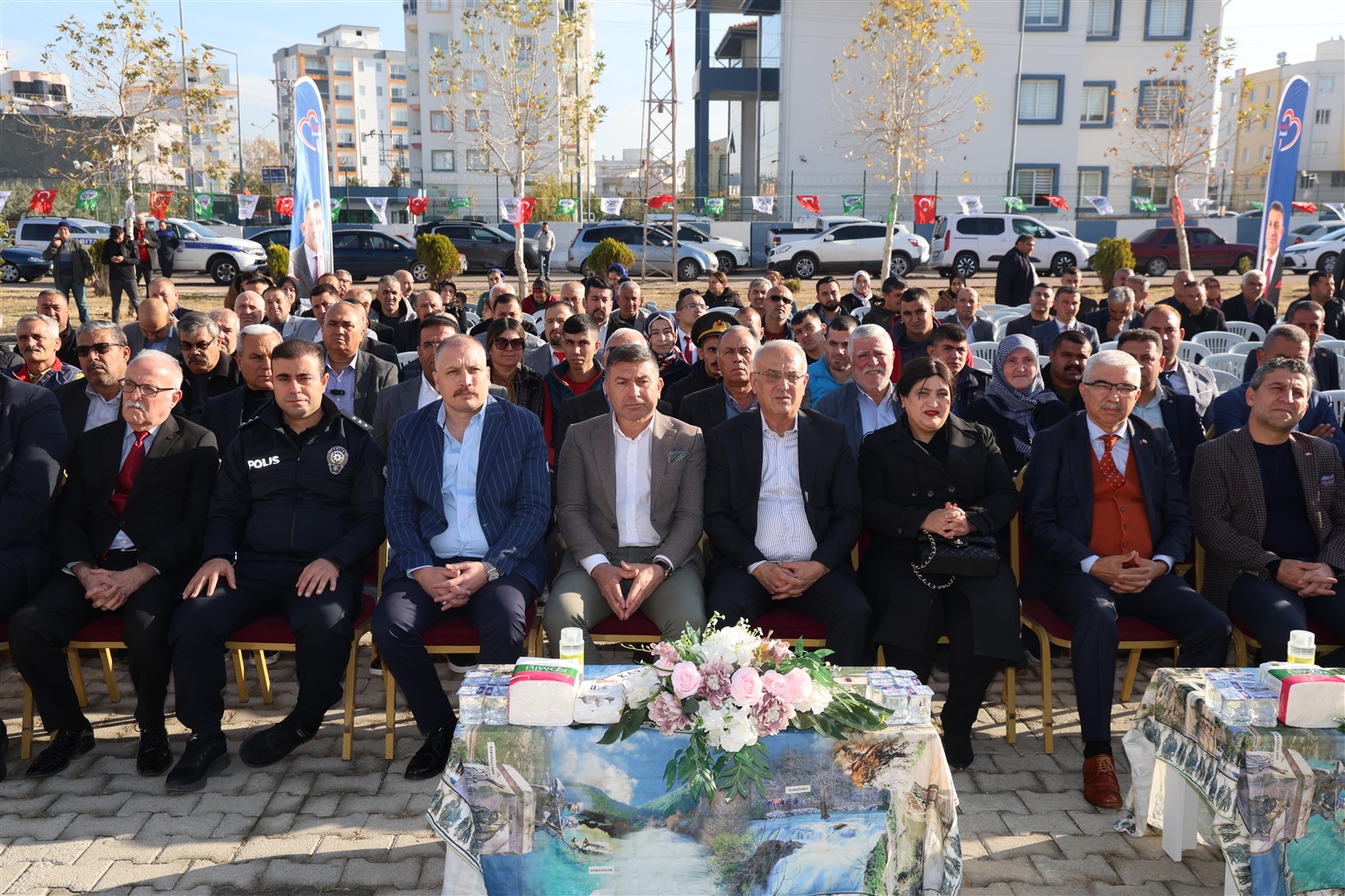Karaisalı Belediyesi'nden Örnek Proje: Sosyal Market Açıldı