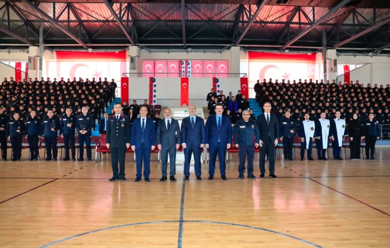 Sağlam’a Sevgi Seli
