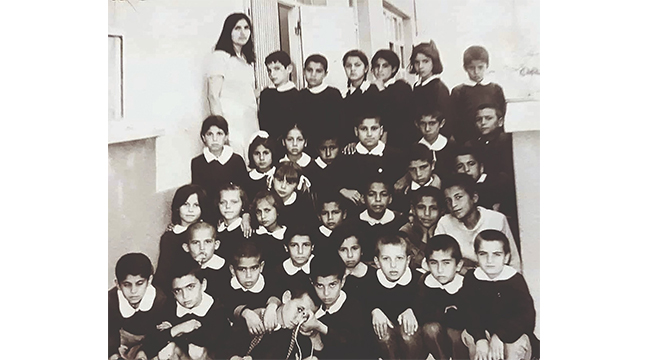 İlkokul öğretmenimin yıllar sonra sesini duymak! Mesleki ustaya "Babalar Günü" kutlaması…