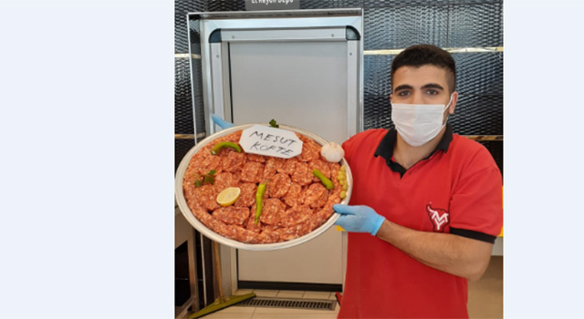 4 kuşaktır değişmeyen lezzet YAĞLAR ET ŞARKÜTERİ ADANA