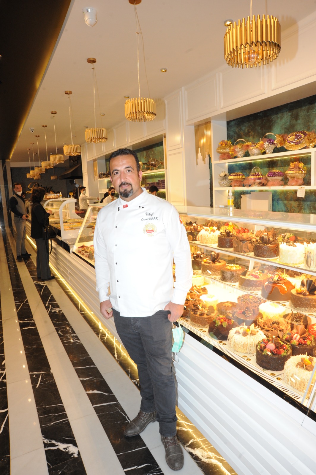 Diva Pastaneleri 3 Ncu Subesini Acti Adana Gunaydingazetesi Com Tr