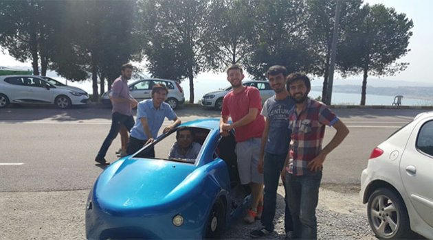 1 liralık elektrikle 250 kilometre yol giden elektronik araç Londra yolunda