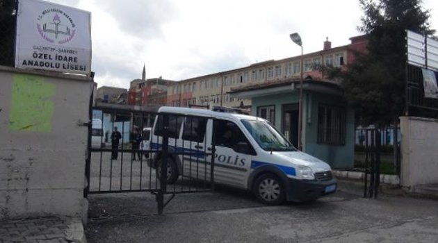 12 kız öğrencinin tacizle suçladığı öğretmene gözaltı