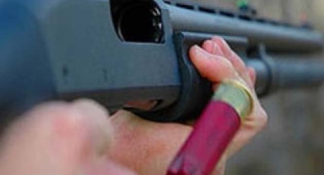 12 yaşındaki çocuk silahla oynarken kendini vurdu