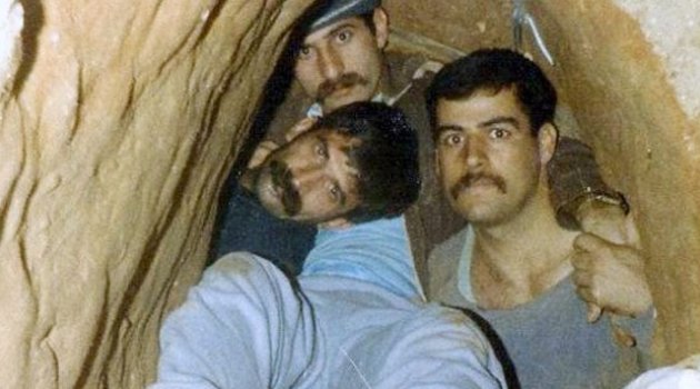 120 metre tünel kazdılar, fotoğraf çektirip takım elbiseyle kaçtılar