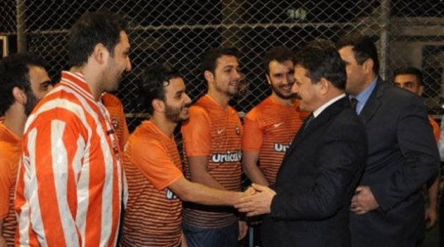 15 Temmuz Şehit Ve Gazileri Futbolla Anıldı