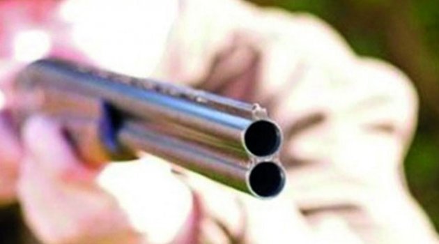 18 yaşındaki genç kavga ettiği komşusunu öldürdü