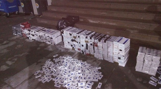 2 araçtan 8 bin 350 paket kaçak sigara çıktı