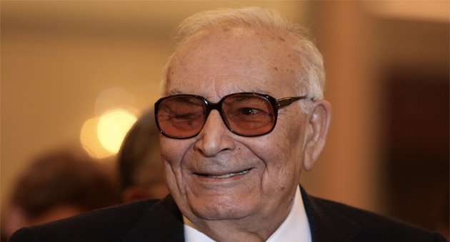 2015 Çukurova Ödülü Yaşar Kemal’in