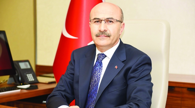 “Atatürk özgürlük ve bağımsızlığımızın mimarı”