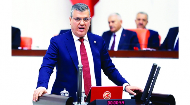 Ayhan Barut'tan kadınlara  hakaret eden dekana tepki