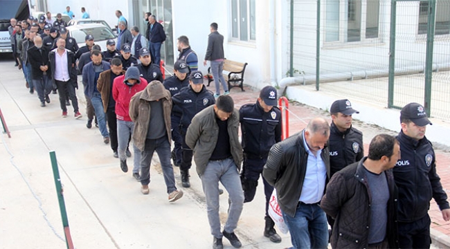 Gözaltına alınan 21 kişi adliyeye sevk edildi