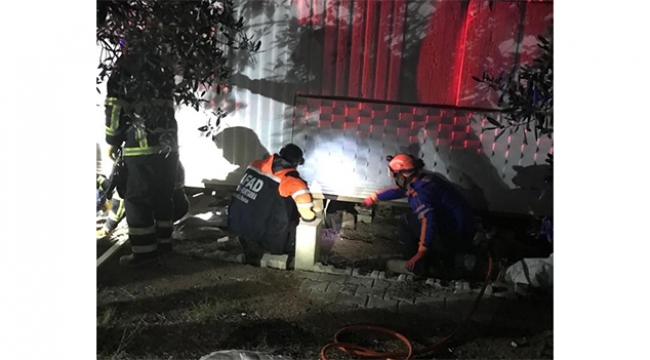 Konteynırı krikoyla kaldırmak istedi altında kalarak can verdi