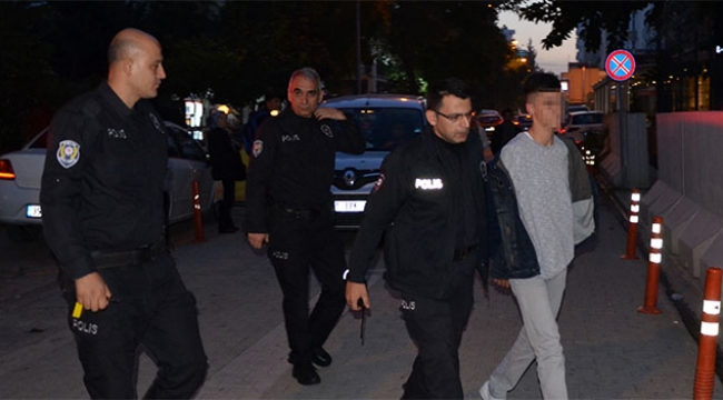 Liseli genç okul çıkışı pompalı tüfekle vuruldu