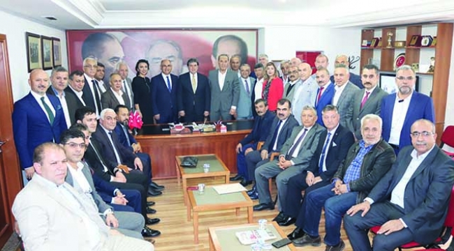 MHP Adana'da parola: Mutlak başarı!