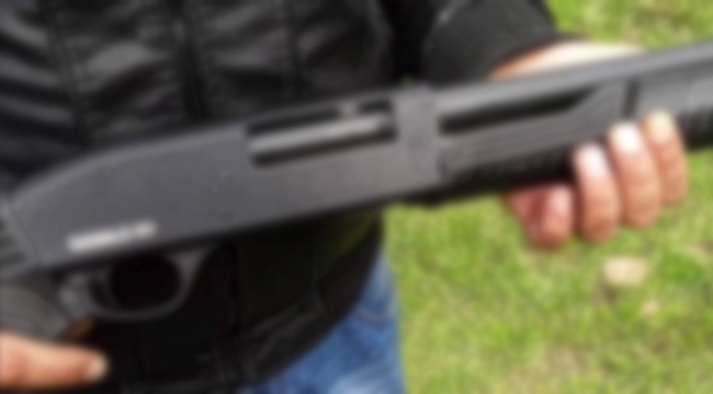 Pompalı tüfekle gezen Suriyeli yakalandı