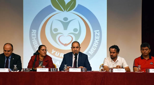 Rehber öğretmenleri ‘çocuğa yönelik istismar’ konusunda bilgilendirildi