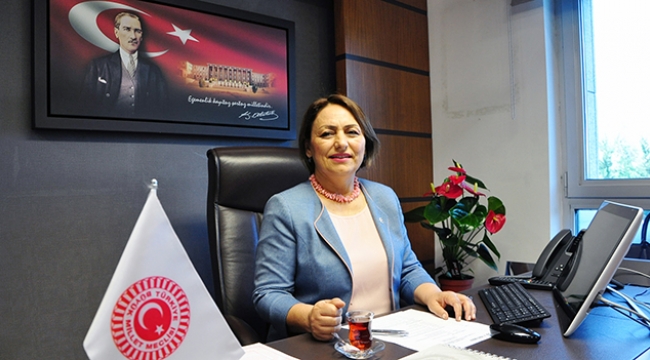 ‘Taşerona kadro dediler, güvencesiz çalıştırıyorlar”