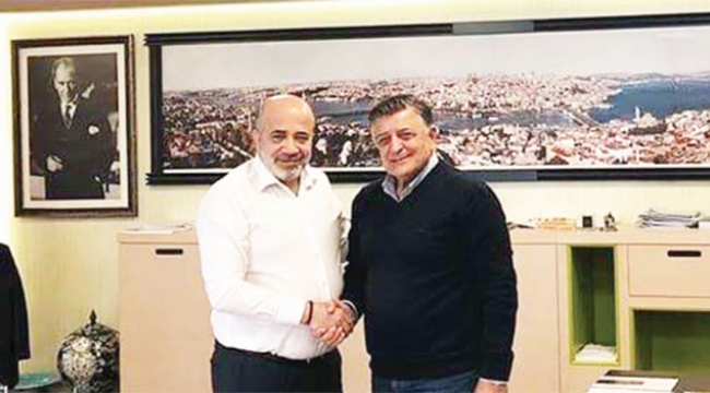 Yılmaz Vural Adana Demirspor'da..